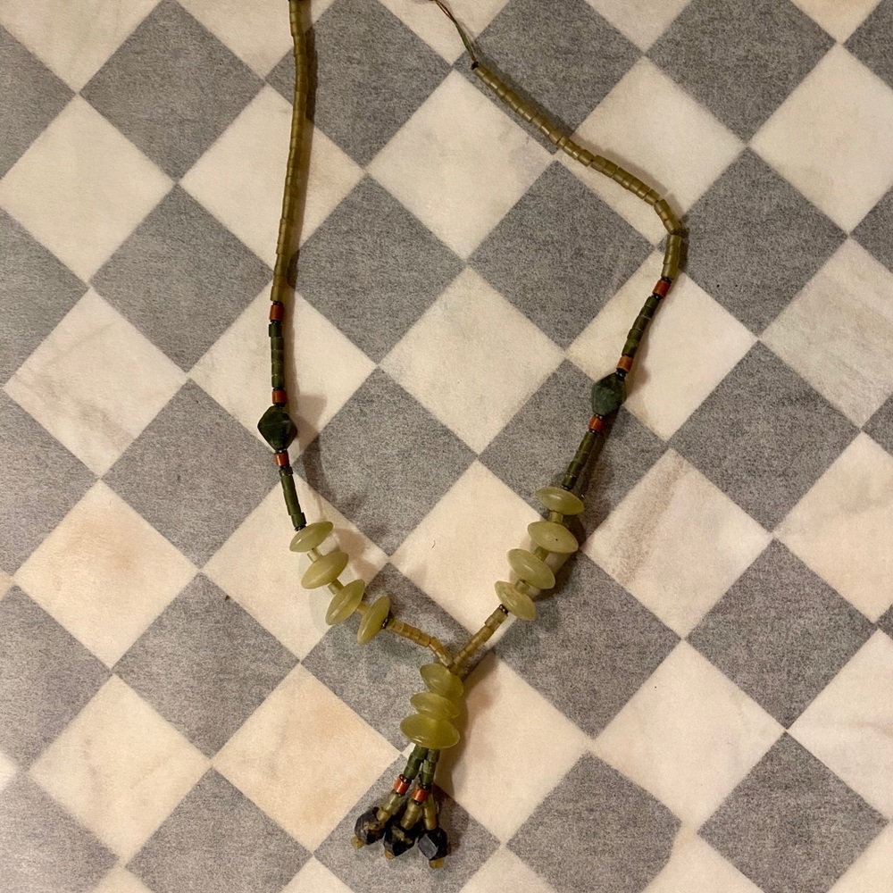 Natural stones and jade necklace ✨
